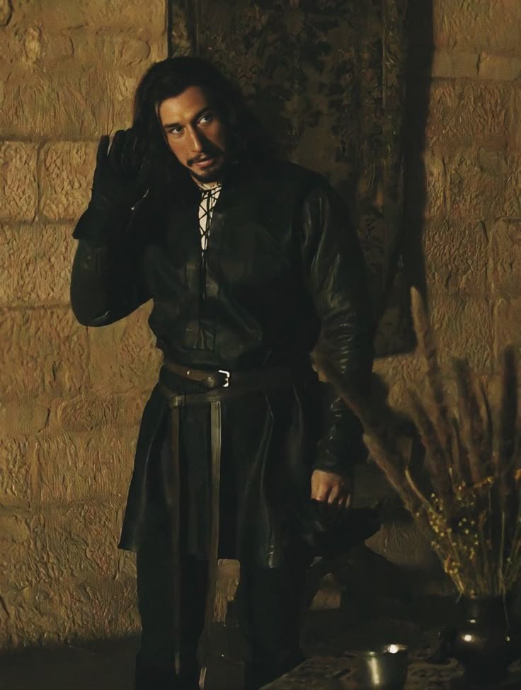 swtizzie's tweet photo. pov: you're secretly in love with a prominent, tall, dark-haired knight best known for being ruthless and unscrupulous toward his rivals.
but you’ve heard stories about his family and past and you think you know him better than anyone else and believe you could fix him. https://t.co/xrrAg4csn4