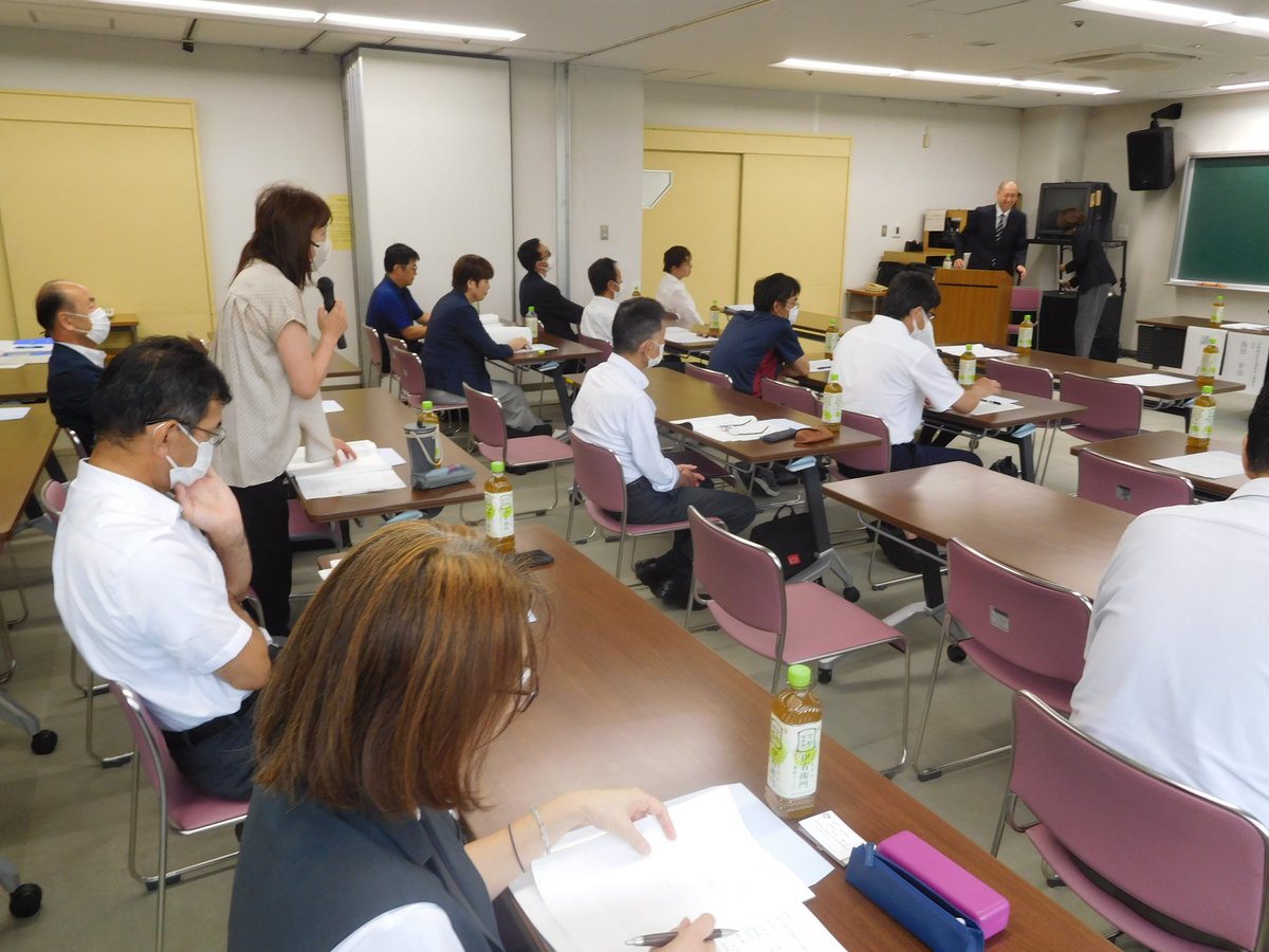 isesakishakyo's tweet photo. 【企画管理課】
令和8年度伊勢崎市社会福祉法人連絡会総会を開催しました。総会では、令和8年度事業計画、収支予算等が承認されました。また、今年度2法人が新たに加入し、35法人となりました。今後も、活動状況を発信していきたいと思います。（0270-27-7719）＃伊勢崎市社会福祉法人連絡会 https://t.co/FHkusjs5Bc