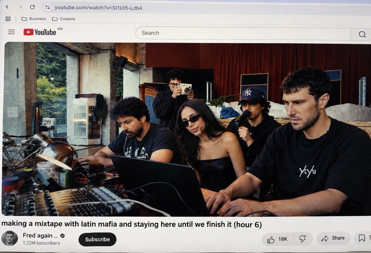 monicisnerose's tweet photo. Hour 6 into this mixtape session with fred again x latin mafia 🇲🇽 🙌 https://t.co/wCdGtmDlSe