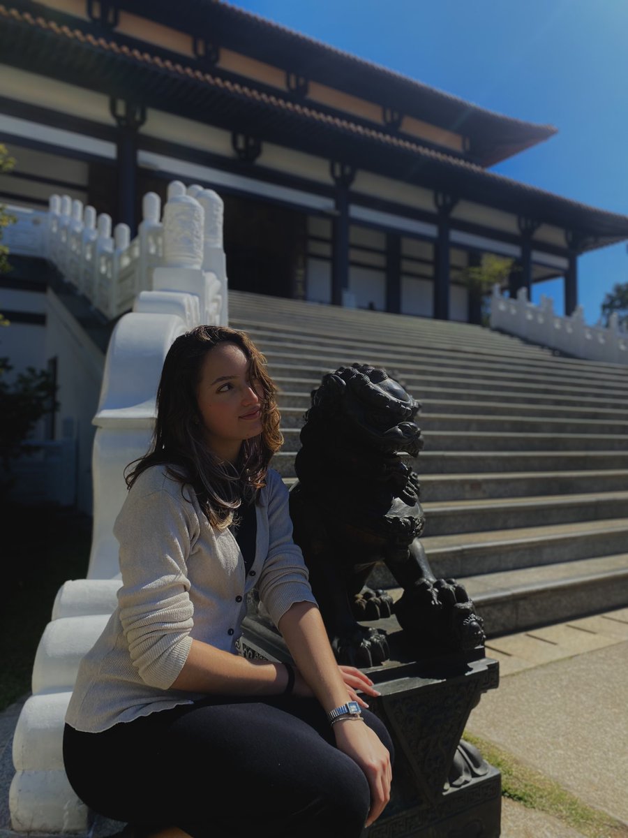 thinklotusz's tweet photo. Fui no templo zu lai hoje, sinceramente me sinto outra pessoa, nasci pro budismo mesmo https://t.co/uSWxSAbAxv
