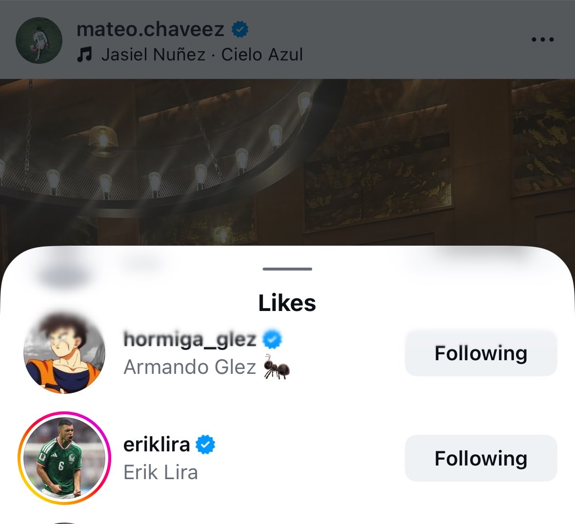 seokthv's tweet photo. ver los comentarios y likes de la selección en sus publicaciones como si fueran un grupo que hizo disband 😿😿 https://t.co/ApJzbNW3fa