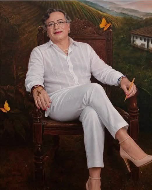 soylaluz22's tweet photo. La Madan del puteadero https://t.co/XwObw1iBoq