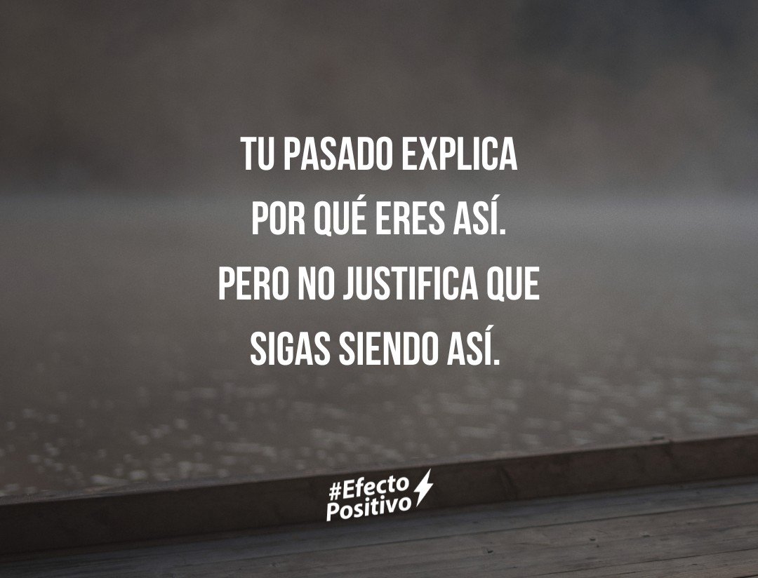 aesquinca's tweet photo. Tu pasado explica por qué eres así.
Pero no justifica que sigas siendo así."

No importa cómo te criaron.
No importa lo que te hicieron.
No importa las heridas que cargas.

Explican tu origen, pero no tu destino.

La víctima se queda en el "por qué".
La persona consciente se pregunta "¿y ahora qué hago con esto?".

Si sigues usando tu historia como excusa para lastimar, para huir, para no crecer…

no estás sanando:
estás estancado.

Y el estancamiento duele más que el crecimiento,
porque el crecimiento duele una vez,
pero el estancamiento duele todos los días.

✨ Deja de justificarte. Empieza a transformarte.
Tu pasado no tiene que ser tu prisión si decides hacer de él tu escuela.

#EfectoPositivo #Introspección #ToñoEsquinca