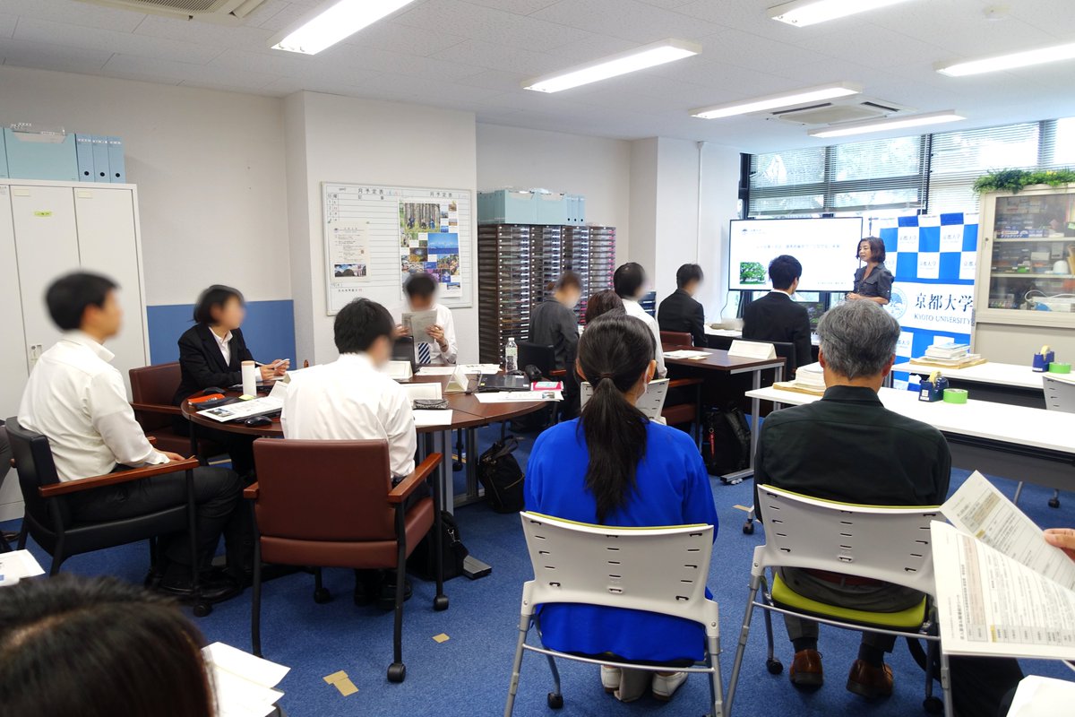 ossopd_ku's tweet photo. 業務体験会の様子です。 https://t.co/O3h5aZjb8W