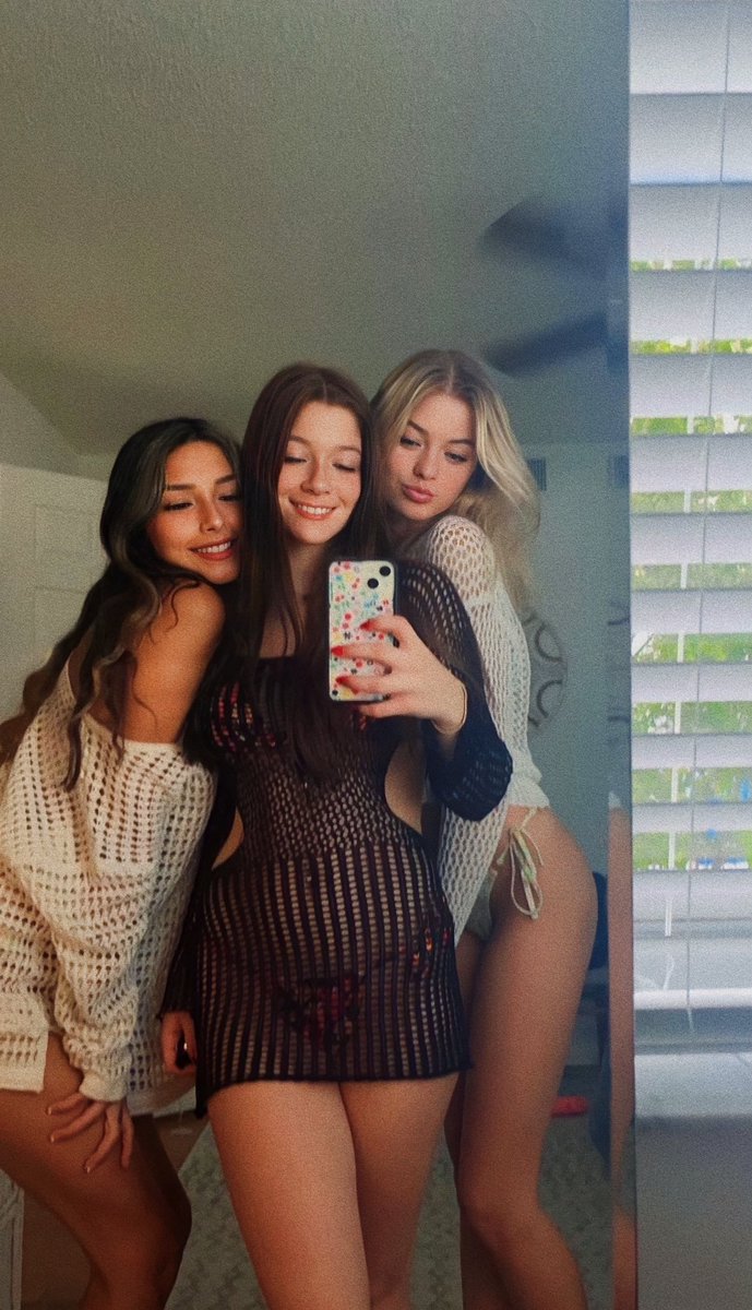 findom567036's tweet photo. triple threat to ur wallet 😹👍 https://t.co/T7xkLhRqQa