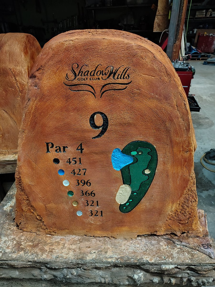 CylexSigns's tweet photo. Tee Sign and Directional Golf Boulders going out tomorrow.#GolfSignage https://t.co/yH2bdlR1M3 https://t.co/fDplTlUCsd
