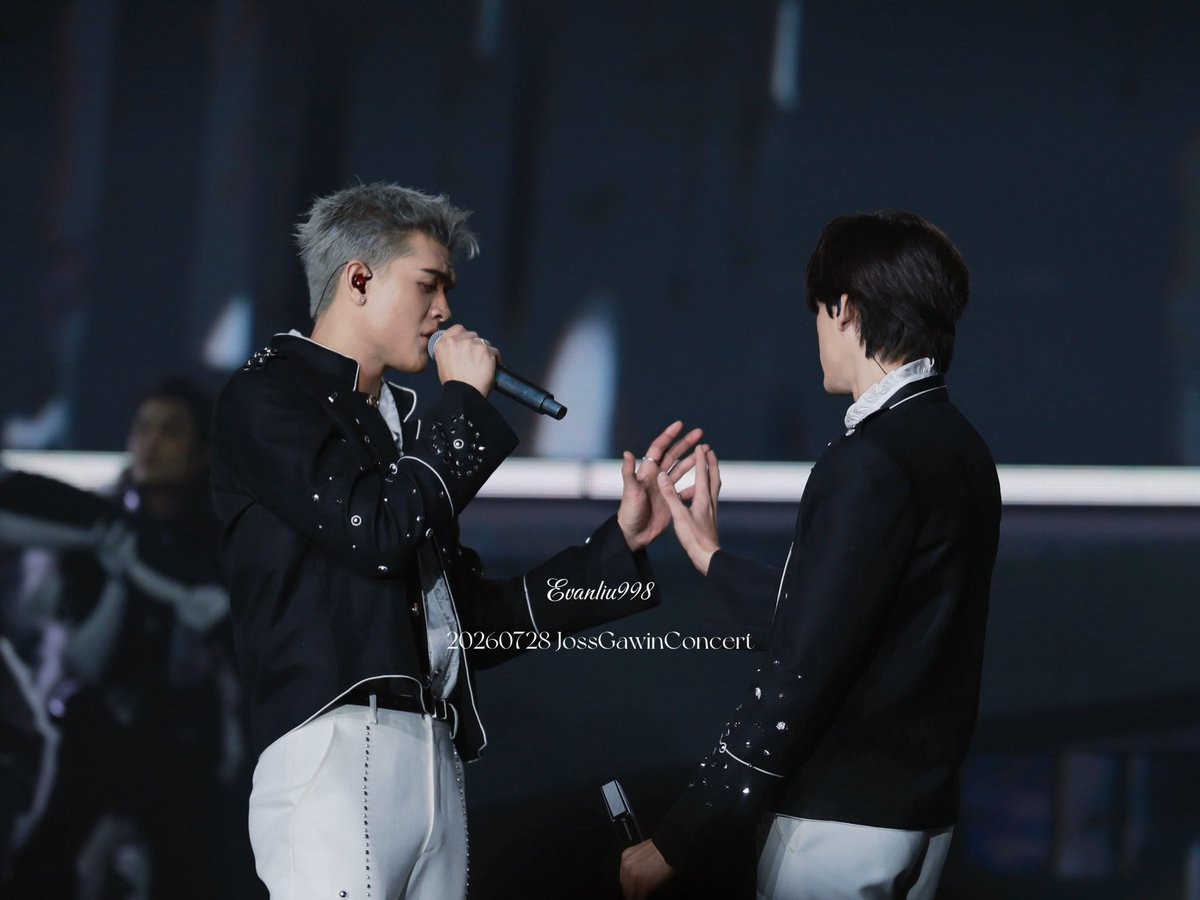 Evanliu998's tweet photo. 20260728 CONCERT
🧑‍🤝‍🧑🥰🥰🥰

#JossGawinConcert #GawinCaskey 
#JossWayar #JOSSGAWIN https://t.co/xYAmVEJlWy
