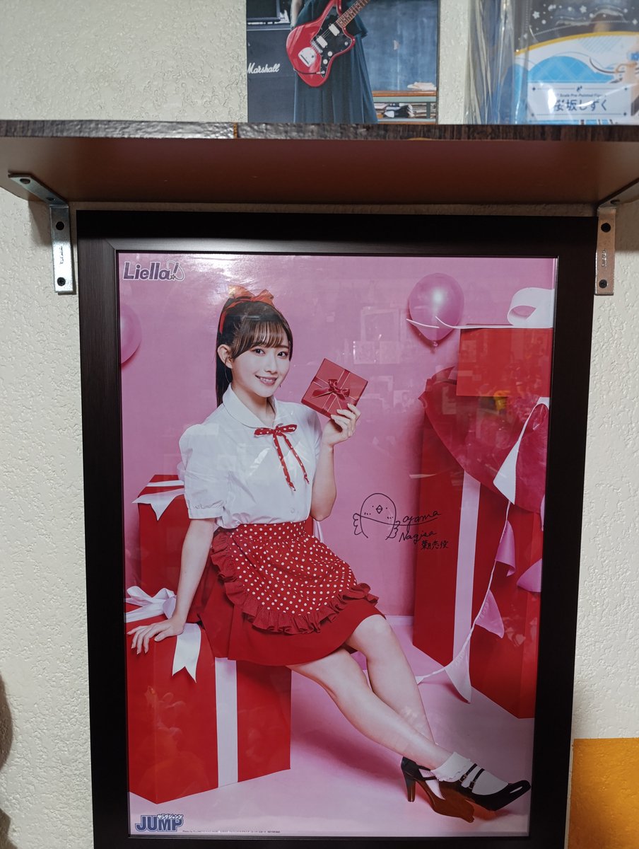 Bassrick's tweet photo. Por fin le pude dar el lugar que se merece.

ついに良い所においた。

#青山なぎさ https://t.co/vWI4piNlrM