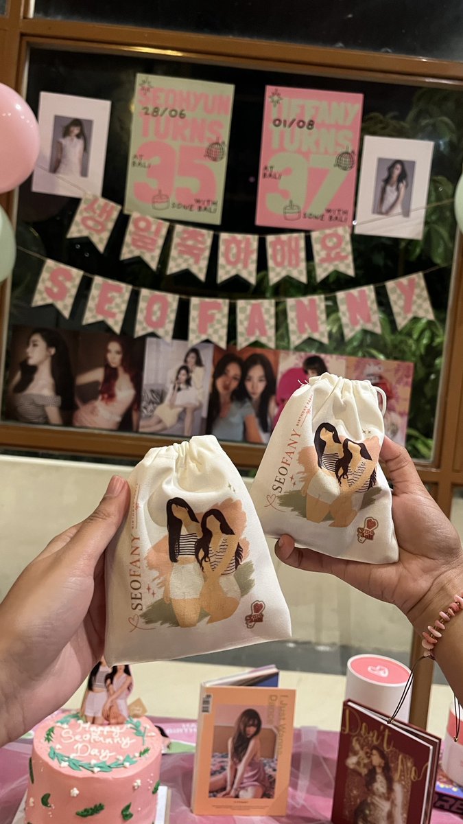 sonebali_'s tweet photo. 2ND CAFE EVENT: SEOFFANY BDAY PARTY🩷💚
Thank you so much buat temen2 #SONEBali yg udh seru2an buat ngerayain bday #Seohyun dan #Tiffany kemarin🥹💖
Sampai jumpa di event selanjutnyaa, Sone! 👀🩷🙌
#GIRLSGENERATION
#KPOPEVENT #BALI https://t.co/7eyG9SxjFM