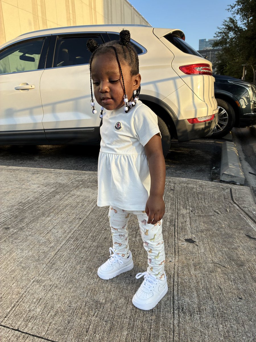 lilassk_'s tweet photo. Happy 2nd birthday to my only daughter 🩷 https://t.co/qutxR4hARp