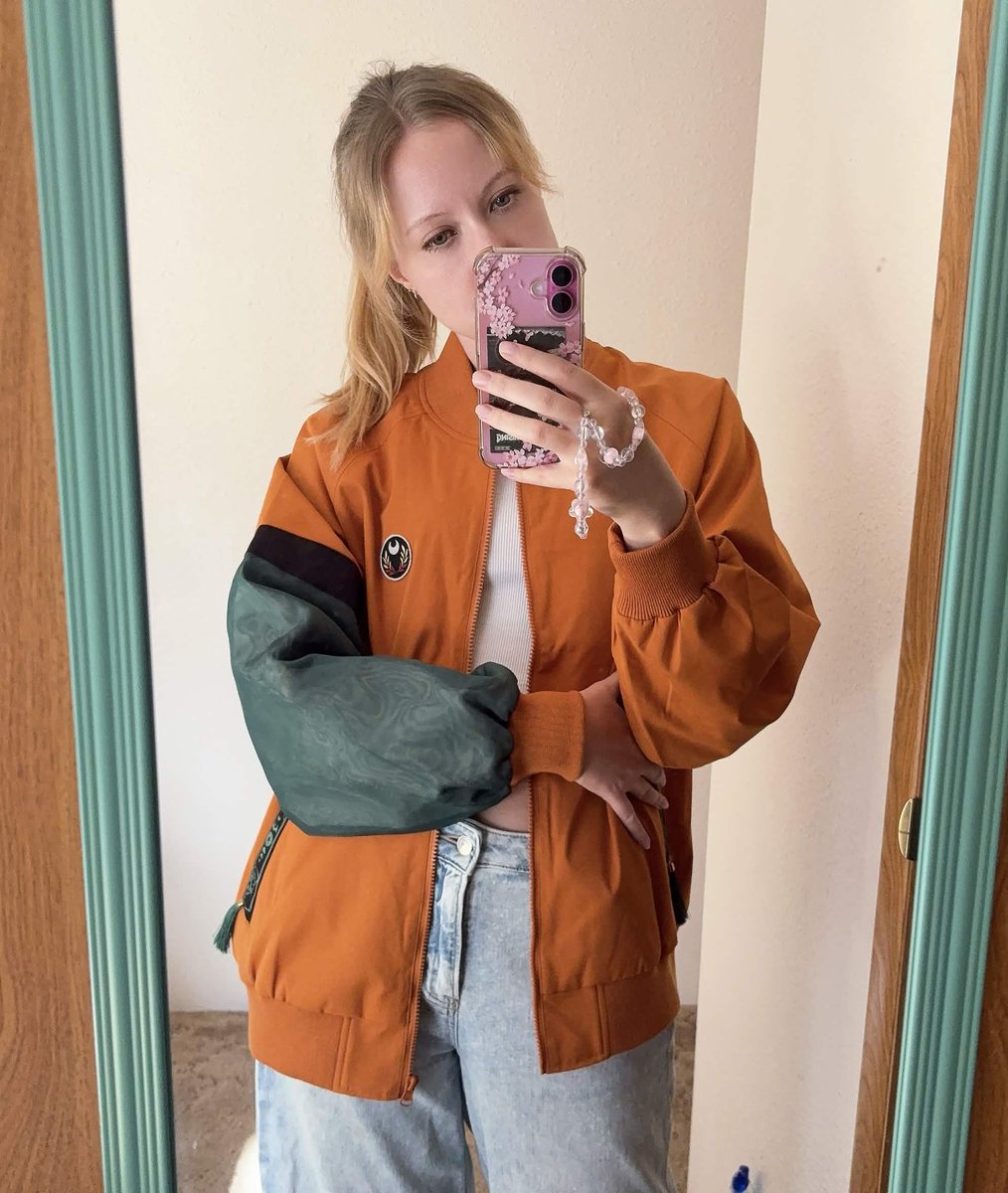 othatsraspberry's tweet photo. melinoë jacket from @Super_Groupies!!! 🌟

this jacket is too cool for me, but i'm going to wear it anyway 😎✨ https://t.co/6pRZSjmLjz