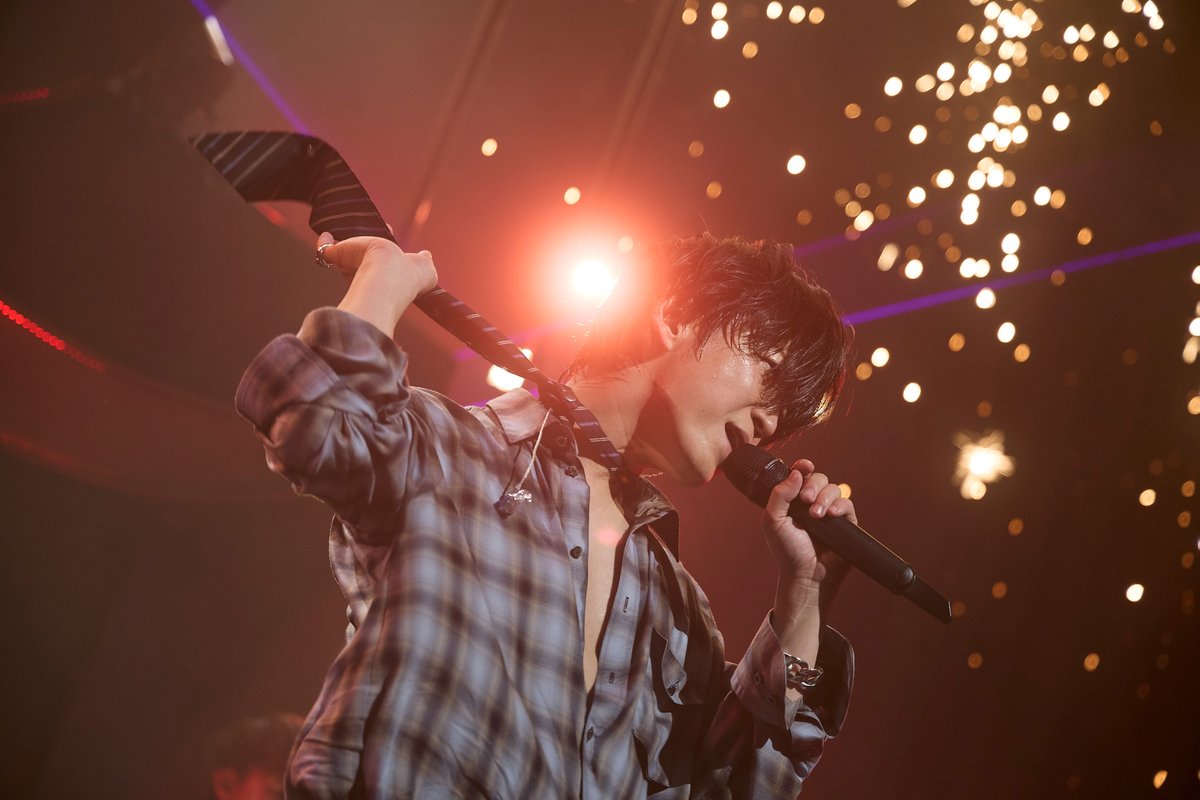 K_KAMEofficial's tweet photo. 📢『KAZUYA KAMENASHI LIVE TOUR 2026 -FROM HERE-』
【福岡・東京公演】追加先着販売決定！

🗓️8/8（土）18:00 受付！

「かめID(登録無料)」をお持ちであれば、どなたでもお申込み可能🌟

▼詳細はこちら🔗
https://t.co/4ORQpLyv9Q

#亀梨和也　#FROMHERE

亀梨スタッフ🎤 https://t.co/i3h3Sdu8Z5