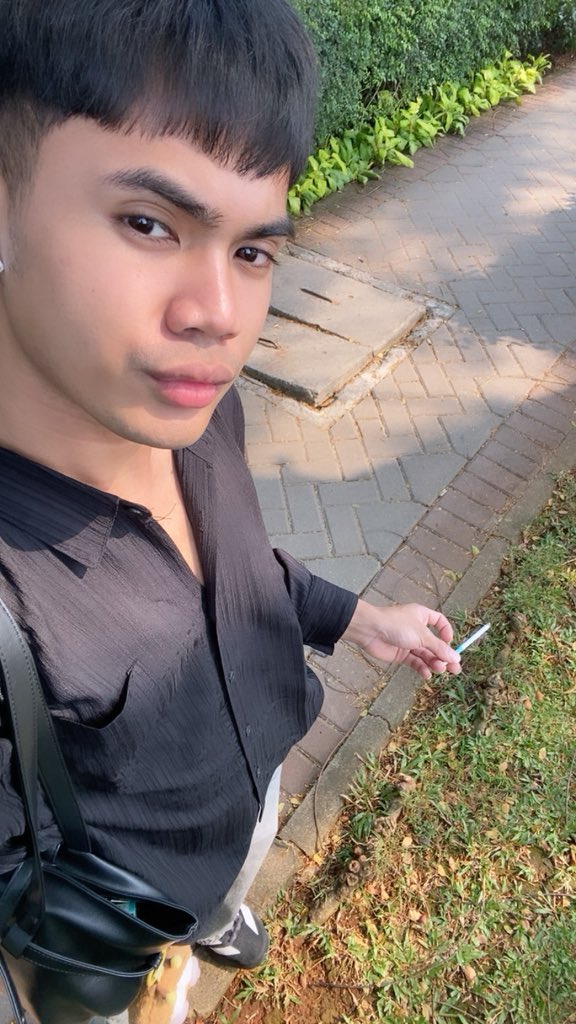 obfiles7's tweet photo. udh lama gk ngerokok ini https://t.co/CeILv5fLGf