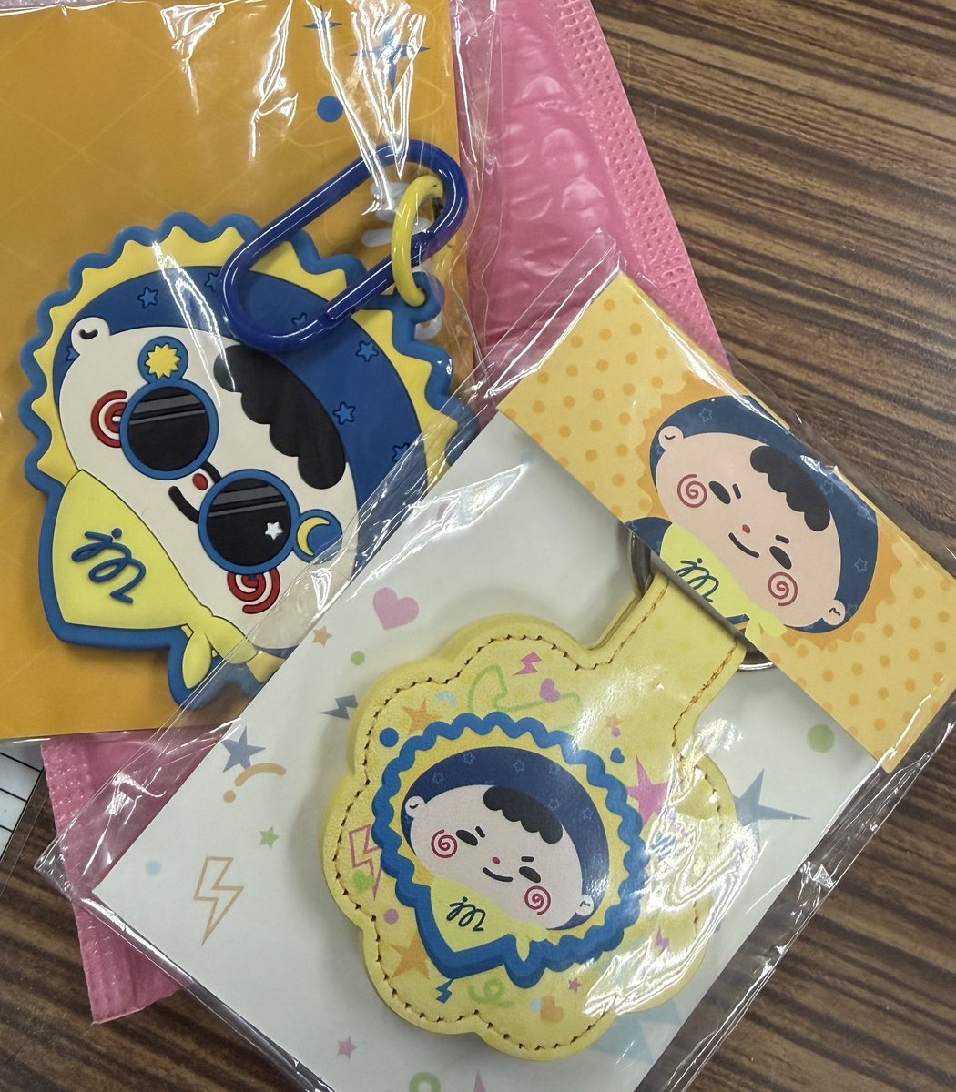PhatchaG1's tweet photo. ได้รับของแล้วค่าา😍 #fongbai_review https://t.co/SIGQt5ZubN