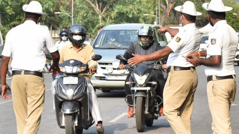 OrissaPOSTLive's tweet photo. Ministry of Road Transport and Highways (MoRTH) has proposed extending the validity of the Pollution Under Control Certificate (PUCC) for BS-VI-compliant private vehicles up to six years old from the current one year to three years.
#MoRTH #PUC #BSVI #Automobile #India #OrissaPOST
📲 Follow Orissa POST – Odisha’s No. 1 English Daily 📰✨
