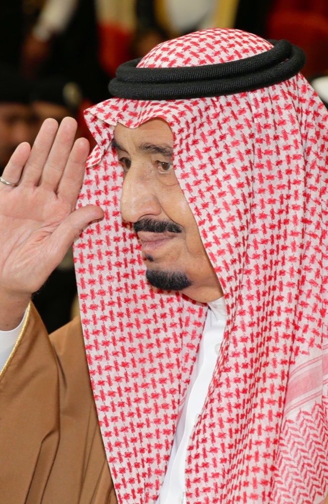 m992_n's tweet photo. #السعوديه_خط_احمر
 #القوات_المسلحه_السعوديه

لا أحد يجرب هيبة السعودية.. إذا وقفت، وقفتها تُحسب واذا قالت كلمتها الباقين يسمعون 

الله يديم علينا الأمن والعز ويطول عمر ملكنا ابوفهد وولي عهده ابوسلمان 
 ويحفظ ابطال القوات الجويه الملكية السعودية بقيادة الأمير تركي بن بندر 💚🤍🇸🇦

والله شعور فخر ويشوش الرأس🇸🇦💚💚