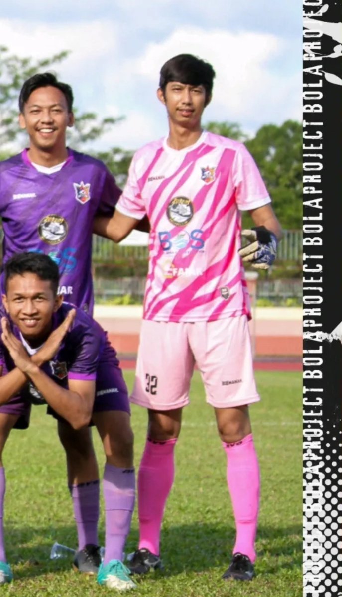 MasterYOGAYPRAN's tweet photo. Prank Bang Jery atlet sepakbola penjaga Gawang  ,Batam. https://t.co/amJu6y5h06