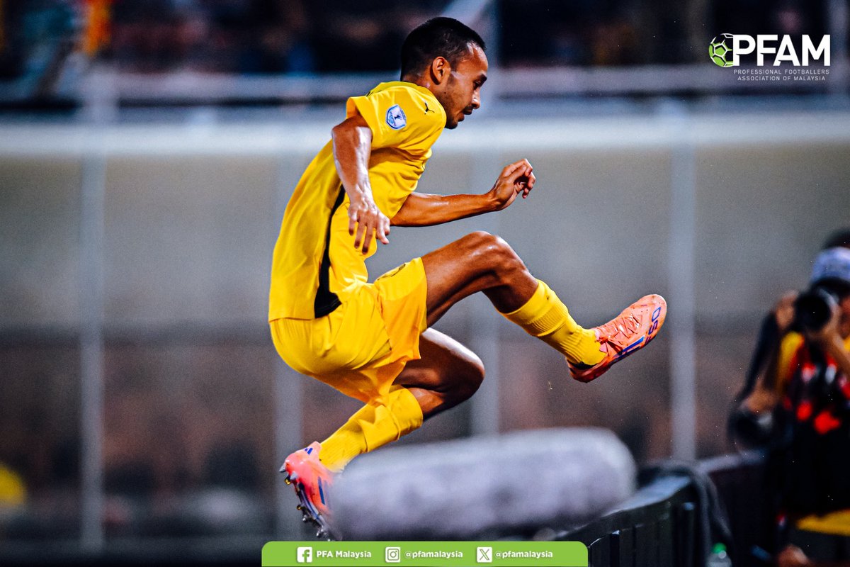 pfamalaysia's tweet photo. Rangkuman perlawanan AFF Hyundai Cup di Stadium Bola Sepak Kuala Lumpur, Cheras menyaksikan Skuad Harimau Malaya berjaya mencatat kemenangan 4-0 ke atas Laos

📸 | Mohd Ezwan Mohd Salleh untuk PFA Malaysia

#PFAMalaysia
#SupportingThePlayers
#BuildingTheGame
#ASEANHyundaiCup2026 https://t.co/WOHkMeyeBZ