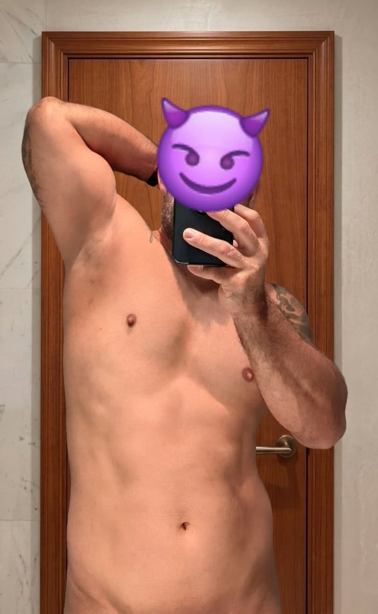 Brasturies's tweet photo. Buenos días mundo 😋😘
#oviedo
#asturias 
#swingers https://t.co/utB36oZ3mz