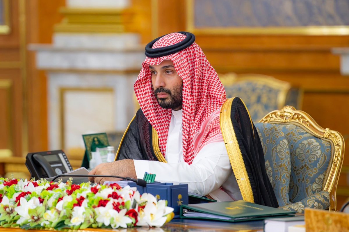 ASNA_20's tweet photo. اضرب على الكايد ولا تسمع كلام 
العز بالقلطات والراي السديد 

الله يحفظك ويديمك سيدي https://t.co/EW8jEw2KP6