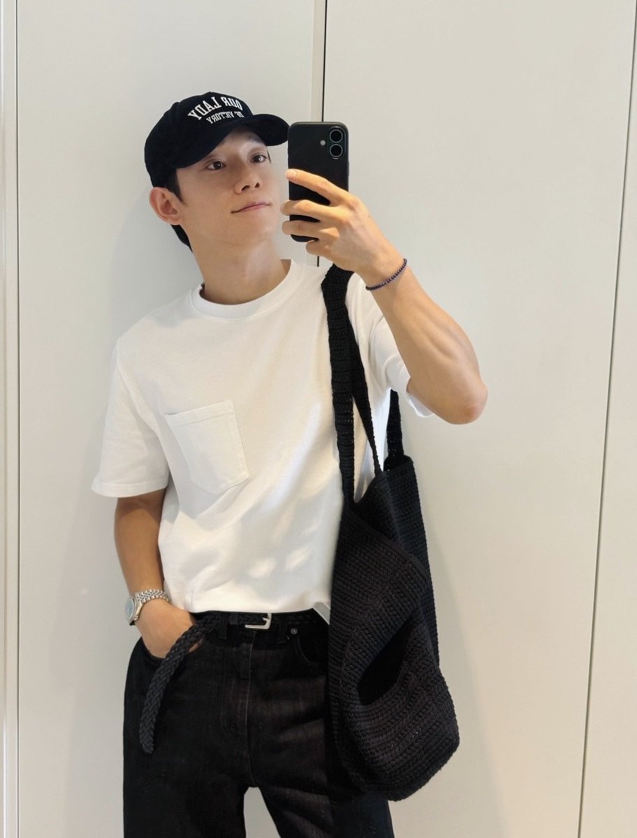 WITHKINGJD's tweet photo. JULY 29 — HAPPY SOONDINGIE + SEHUN FADE ERA DAY!! 🎉 I really love being a sechen girlie~ 💛🧡⛅️🐥🦖

#HappySoondingieDay #SEHUN_FADE #CHEN #SEHUN https://t.co/zVkWQlwqFc
