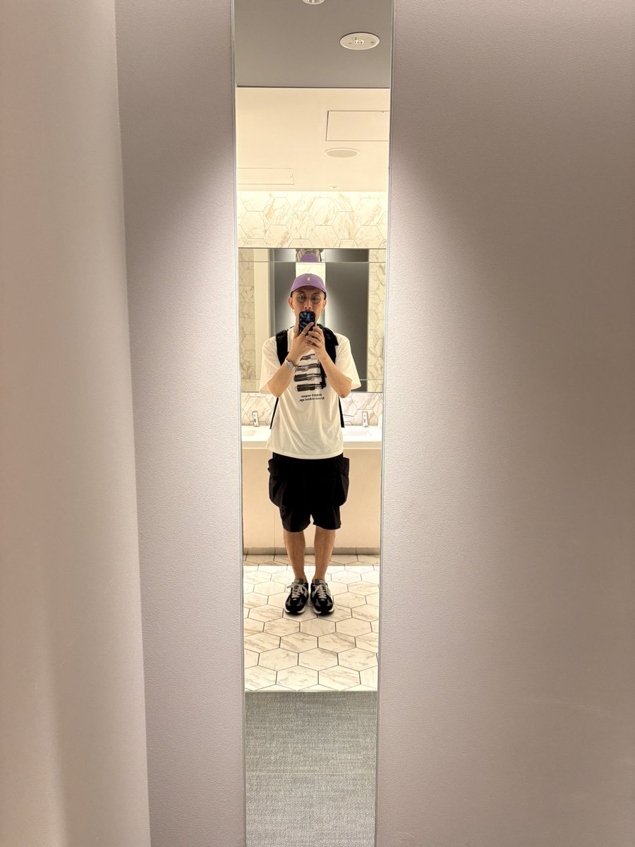 mylovelymannn's tweet photo. 何のTシャツ着てるか分かったら凄い。
#poloralphlauren
#金子眼鏡
#journalstandard
#uniqlou
#newbalance
#arcteryx
#laarvee
#jennifercurtis https://t.co/txSpMEoDOA