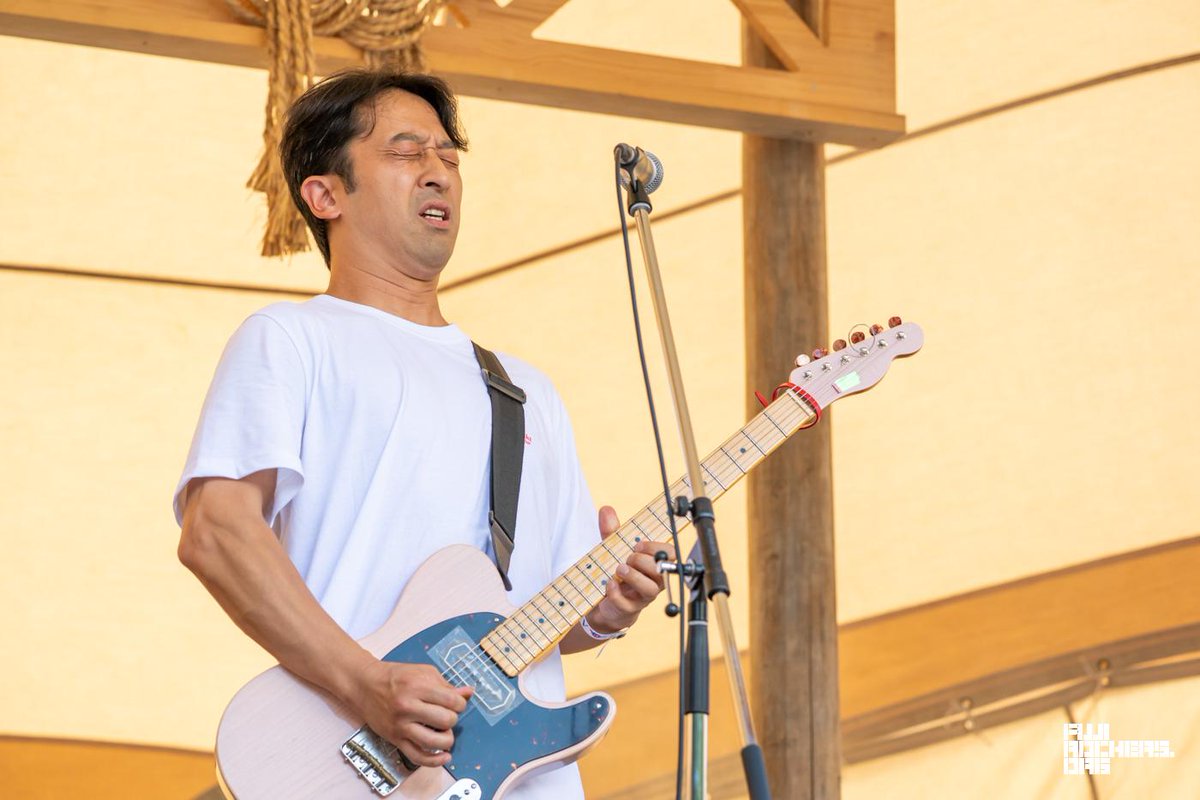 fujirockers_org's tweet photo. 【LIVE REPORT】CADEJO

DAY2📍ORANGE ECHO

Photo by 平川啓子
Text by 梶原綾乃

酒の進むライブバンドを見つけてしまった！

ライヴレポートはこちら
https://t.co/0Bf0r6EnHG

#fujirock #フジロック https://t.co/rN6n7MwNsj