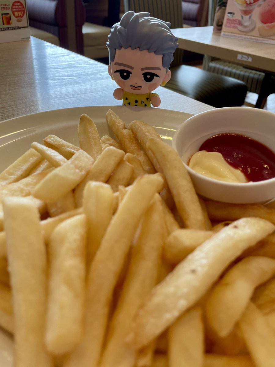 maki22113's tweet photo. ひかる ポテトケチャマヨやで https://t.co/G2Nfgyxpwr