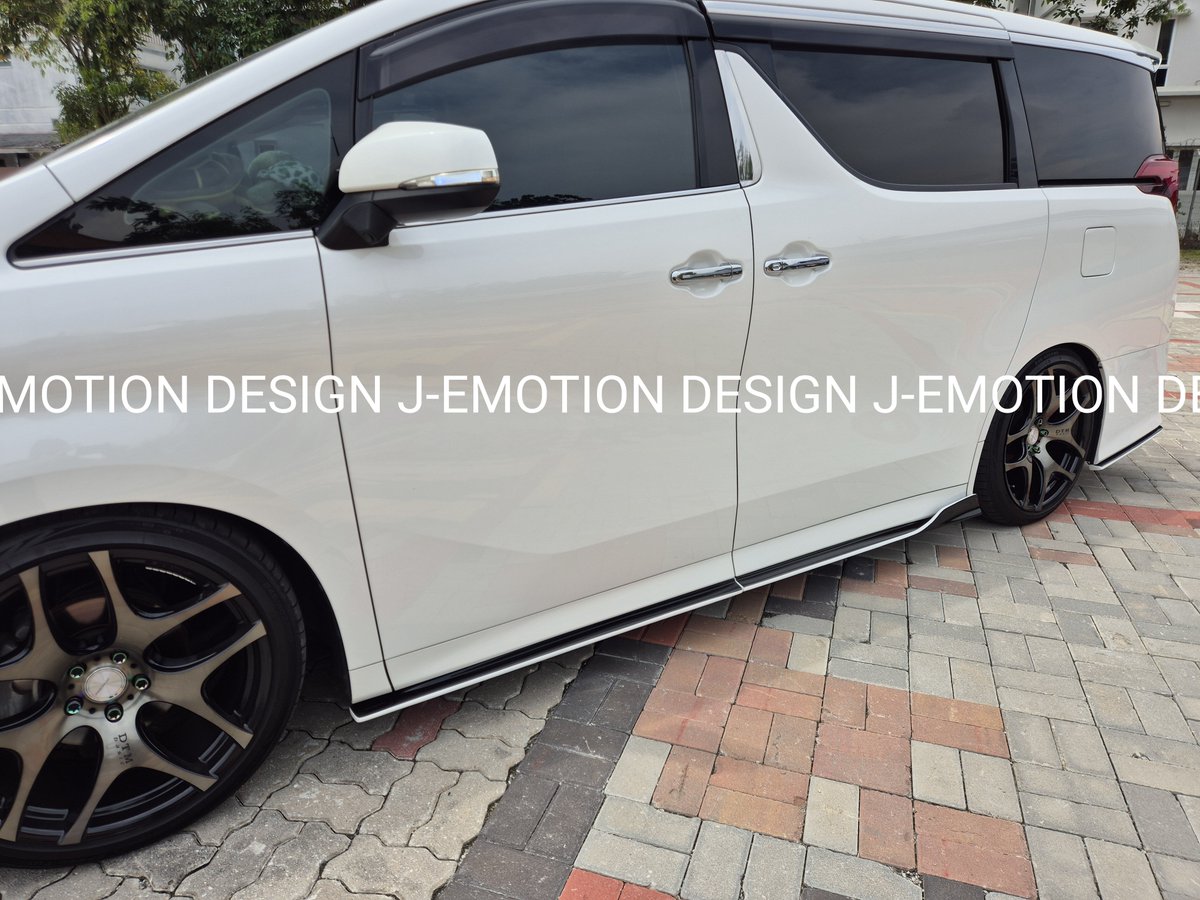 SimonChen9738's tweet photo. TOYOTA ALPHARD 2018-22 AGH35 FULL SET BODYKIT 🇲🇾🇲🇾🇲🇾
#simonchen #jemotiondesign #alphard #alphard20 #alphard10 #alphard30 #vellfire #vellfire20 #vellfire30 #jebodykit #jedesign #jemotionbodykit #lexus #lexuslm #lexuslm300h #estima #alphard40 #vellfire40 #alphard45 #vellfire45 https://t.co/ioZ6YM5MWo