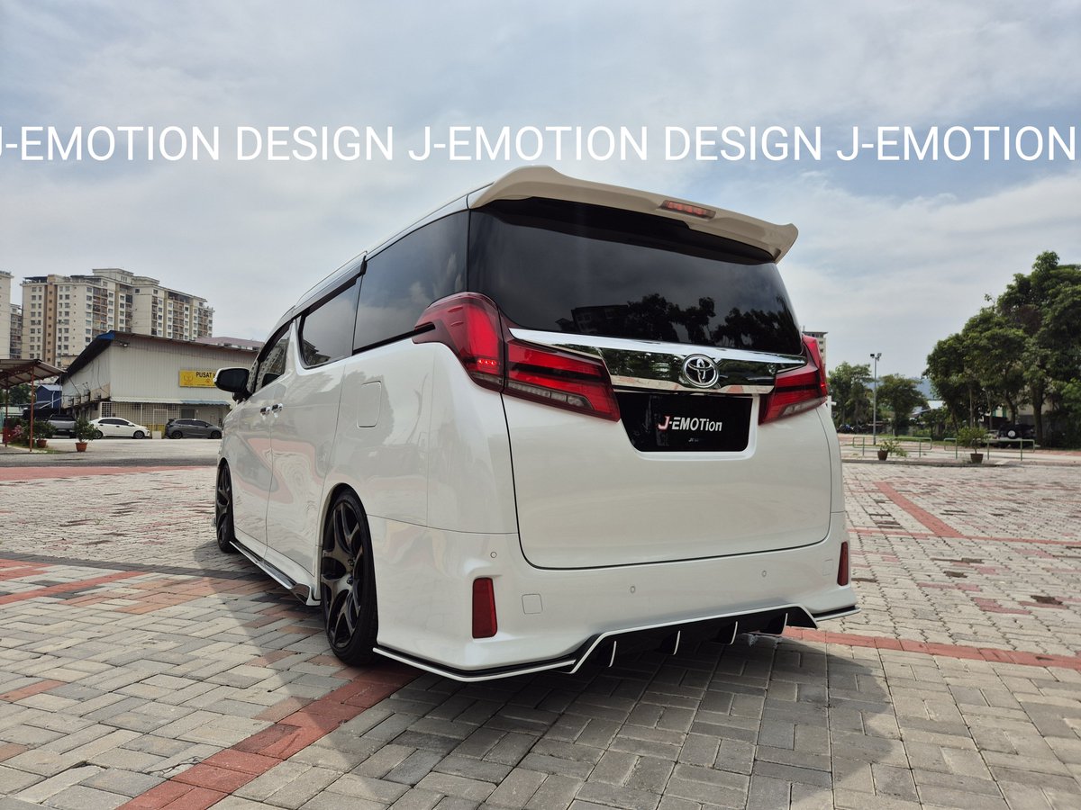 SimonChen9738's tweet photo. TOYOTA ALPHARD 2018-22 AGH35 FULL SET BODYKIT 🇲🇾🇲🇾🇲🇾
#simonchen #jemotiondesign #alphard #alphard20 #alphard10 #alphard30 #vellfire #vellfire20 #vellfire30 #jebodykit #jedesign #jemotionbodykit #lexus #lexuslm #modelista #alphard25 #alphard40 #vellfire40 #alphard45 #vellfire45 https://t.co/rGDPfVPBKh