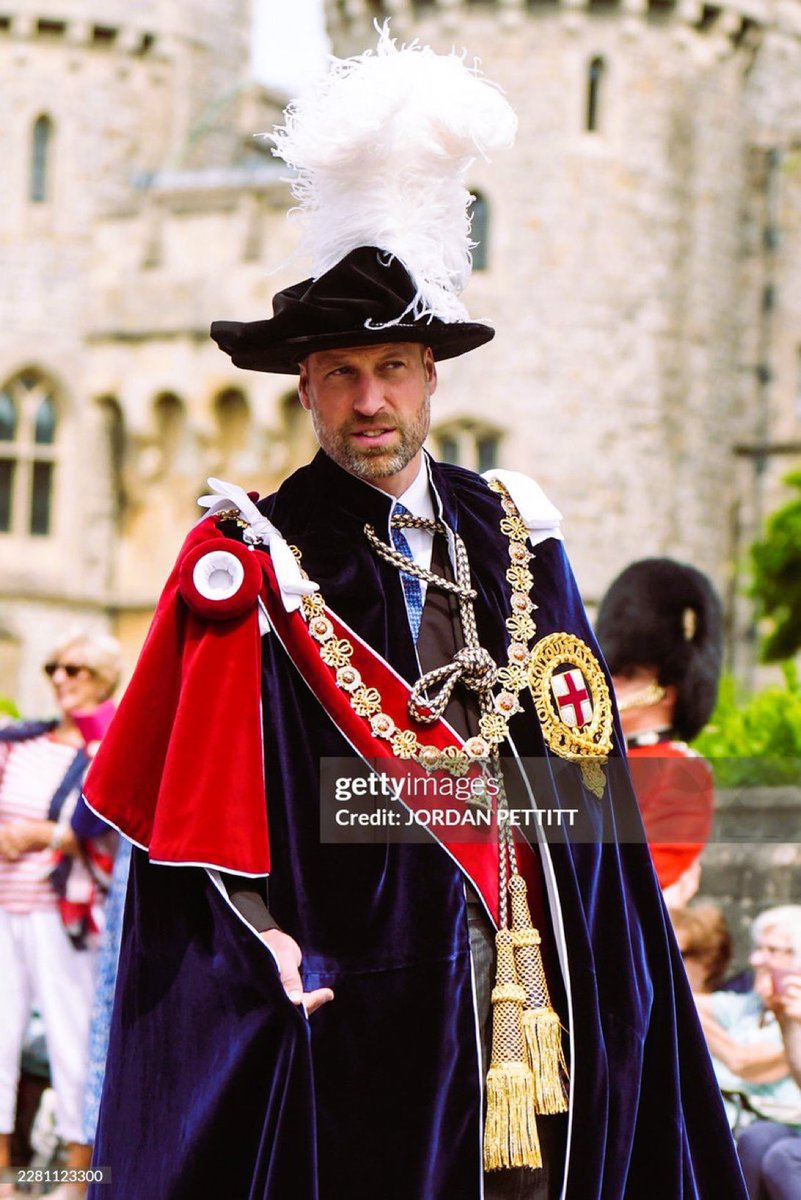 123workerbee's tweet photo. #ItsTimeForWilliam https://t.co/JdbbL0KJDb