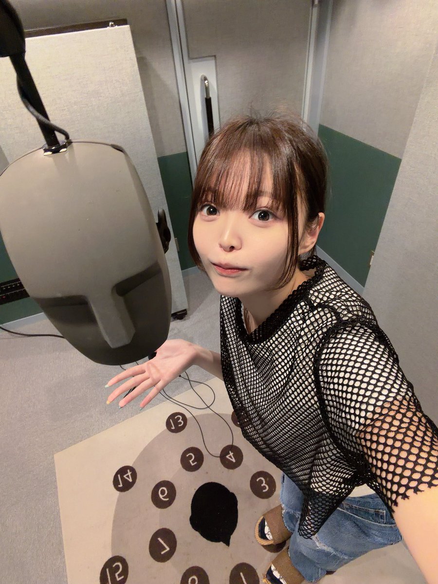 hina_py0's tweet photo. ある夏の日の都内某所。
こ、、、この頭は！？！？！？ https://t.co/Wrlk0Z1JTh