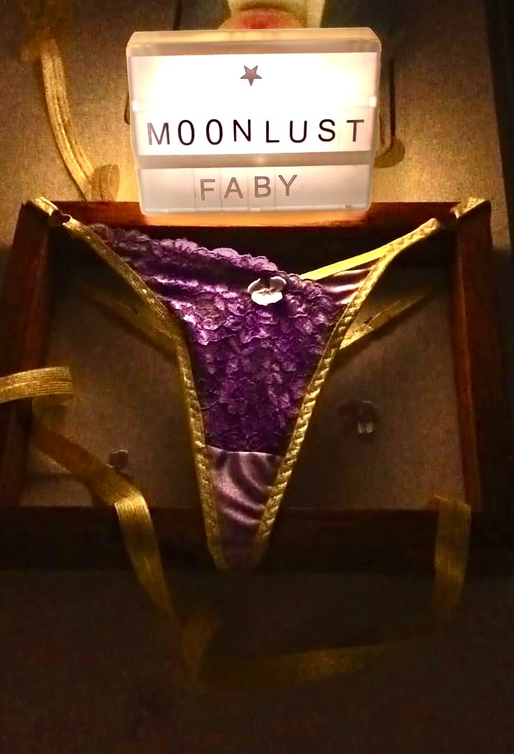 Moon_lust69's tweet photo. Purple Haze…. https://t.co/1Afwt8xzDz