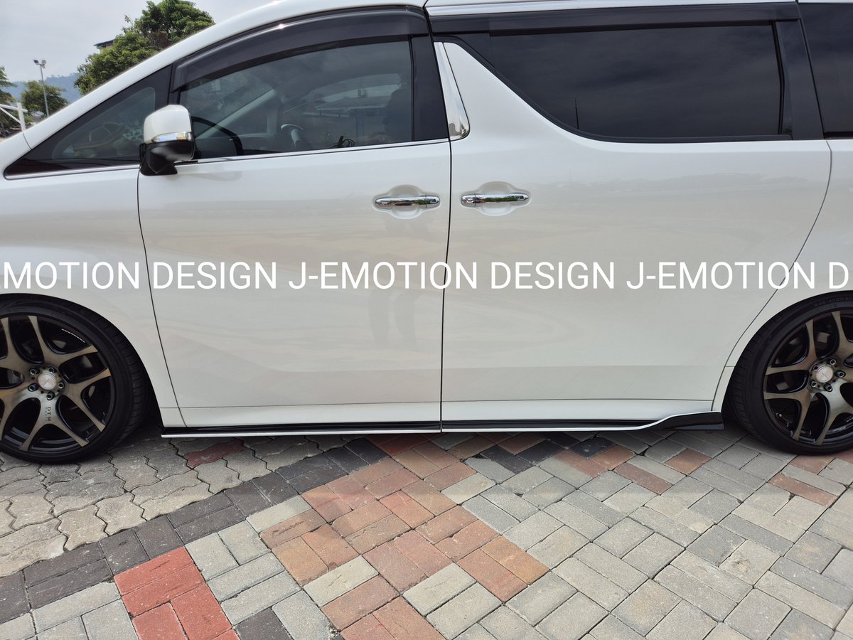 SimonChen9738's tweet photo. TOYOTA ALPHARD 2018-22 AGH35 FULL SET BODYKIT 🇲🇾🇲🇾🇲🇾
#simonchen #jemotiondesign #alphard #alphard20 #alphard10 #alphard30 #vellfire #vellfire20 #vellfire30 #jebodykit #jedesign #jemotionbodykit #lexus #lexuslm #lexuslm300h #estima #alphard40 #vellfire40 #alphard45 #vellfire45 https://t.co/ioZ6YM5MWo
