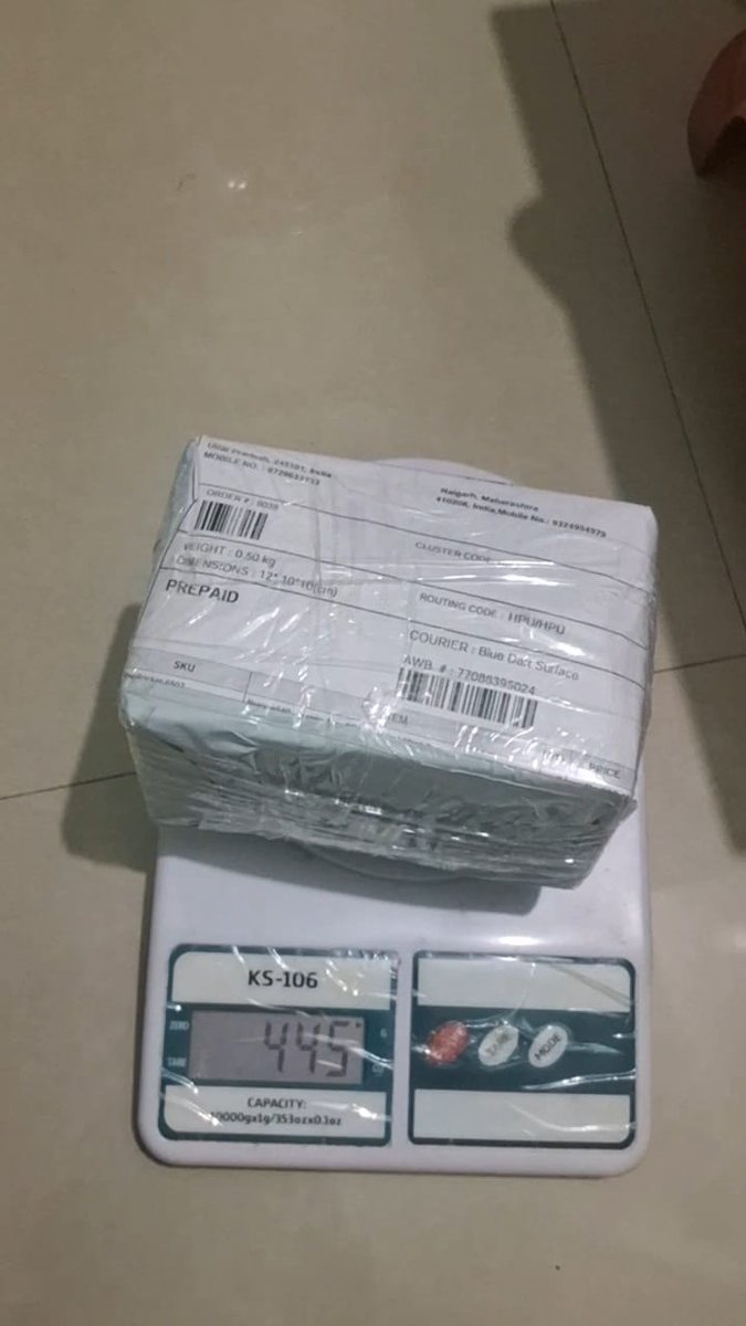 AqsaPerfumes's tweet photo. @ShiprocketCare @ShiprocketCare check below images/videos for pre shipping https://t.co/eu2HS01f9I