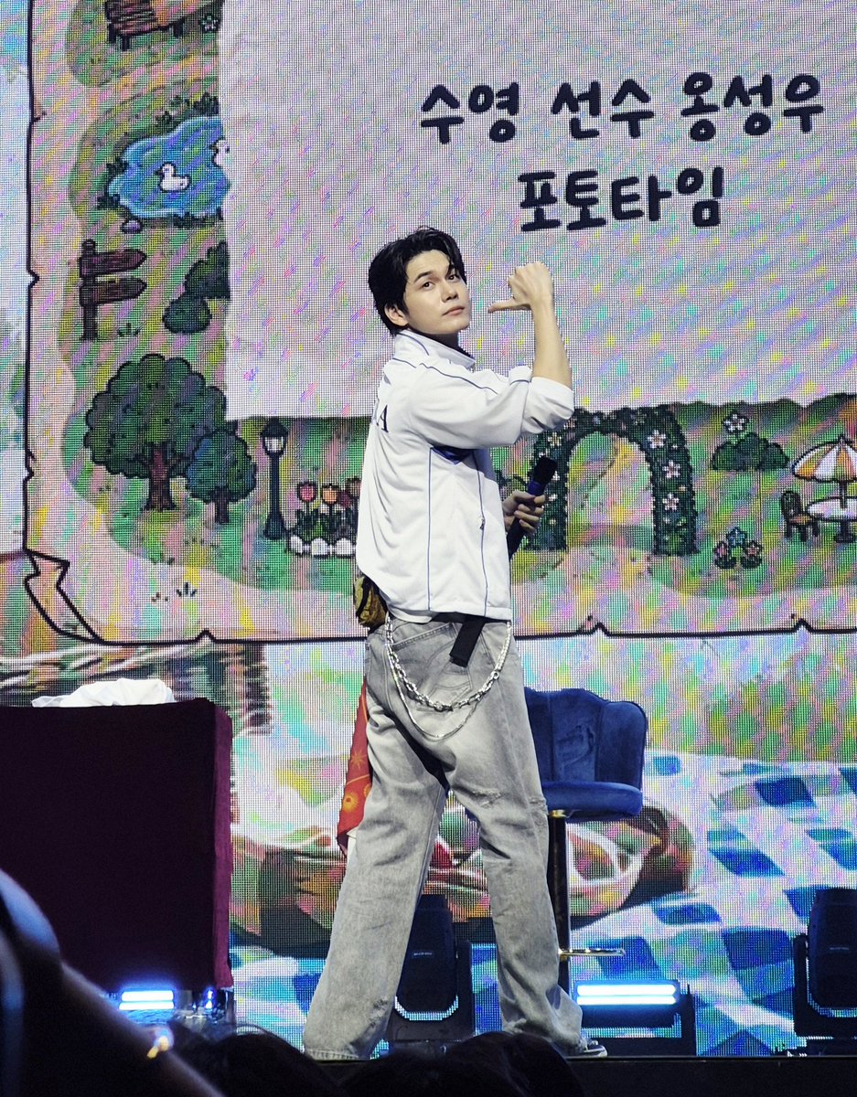 cherry_ongong's tweet photo. #옹성우 #옹성우팬미팅 #수영선수옹성우

난 분명 옹깅파인데
수영선수 옹선배 사진을 왜이리 많이 찍었지. ㅎㅎ https://t.co/SJMeMXYmPj