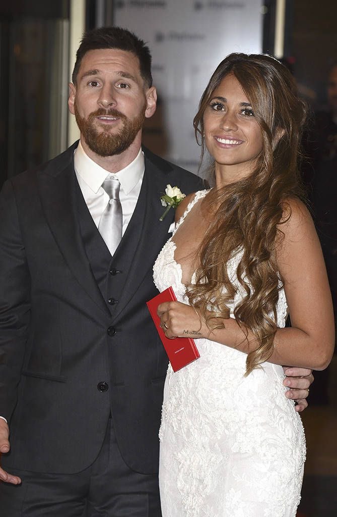 esme_essie_'s tweet photo. 🚨 Lionel Messi’s love history 🤯

2006 - 🇦🇷 Macarena Lemos
2007 - 🇦🇷 Macarena Lemos
2008 - 🇦🇷 Luciana Salazar
2009 - 🇦🇷 Luciana Salazar
2010 - 🇦🇷 Andrea Rincón
2011 - 🇦🇷 Antonela…. love https://t.co/DTpR9dX9cT