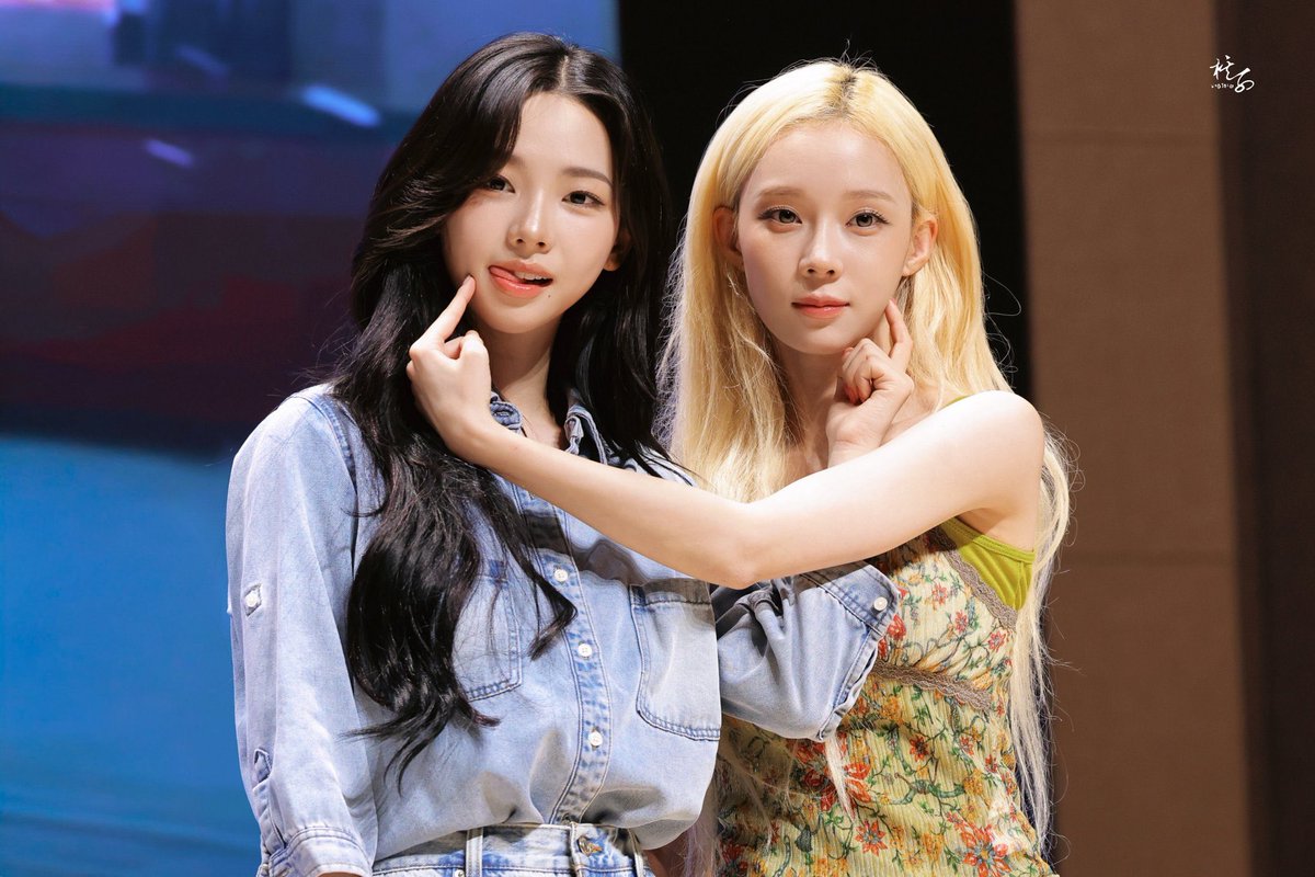 untilwemeat's tweet photo. แมวดำกับแมวจ้ม 😮‍💨💖 https://t.co/jGKMlgAZwl https://t.co/0lFgwYTW75