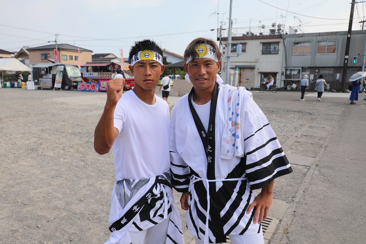 veroskronos's tweet photo. ／
📢都農神社夏大祭にてヴェロスクロノス都農 
　　　公式グッズショップ出店のお知らせ
　＼

#都農神社夏大祭 において、公式グッズショップおよびフードコートの出店が決定！✨
選手たちも店頭に立ち、販売をお手伝いします！⚽
ぜひ都農神社夏大祭へお越しください！

https://t.co/47ECN3BLVU https://t.co/KgGva1WHBf