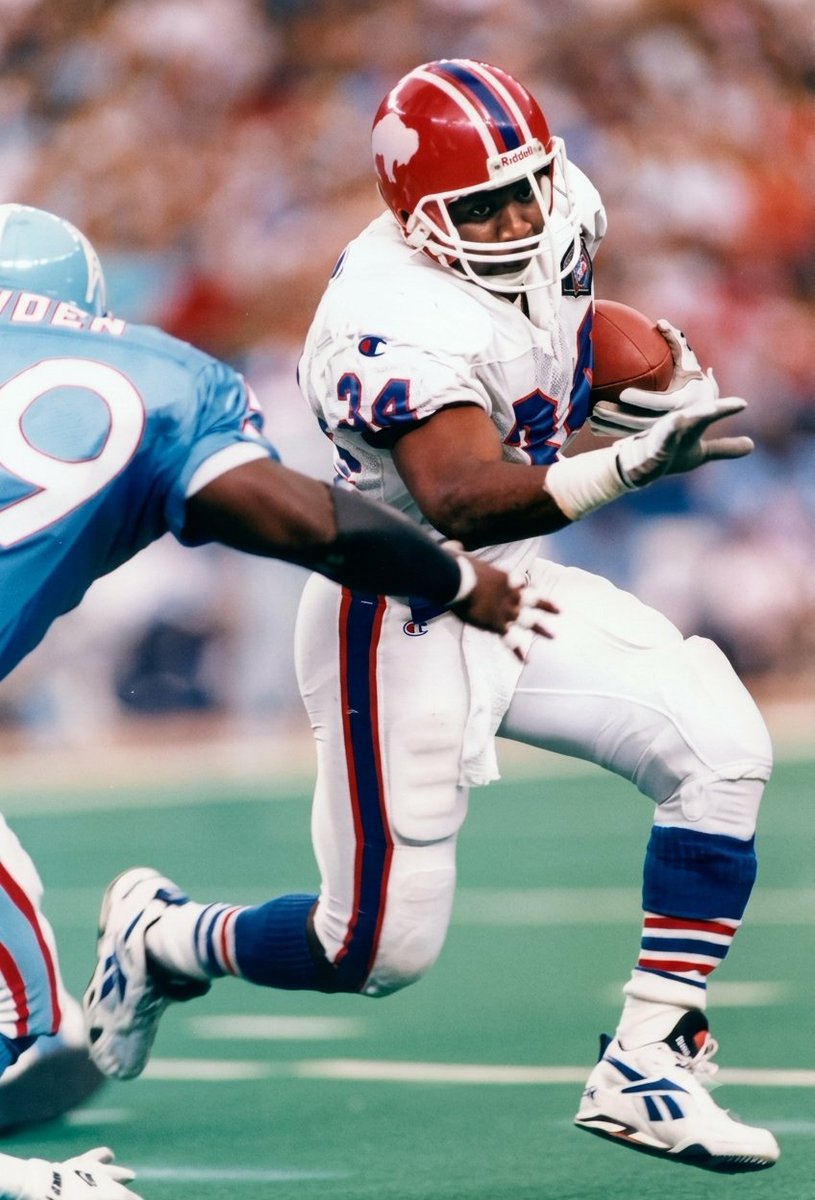 FB_Helmet_Guy's tweet photo. Bills 1994 "throwback" uniforms. https://t.co/UwjbFvzQlB