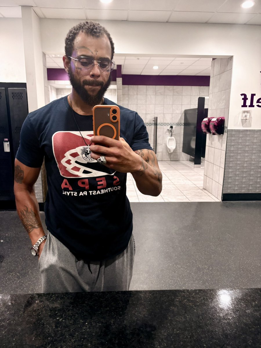 antmck316's tweet photo. Time to cut up 💪 https://t.co/FnTLveag7p