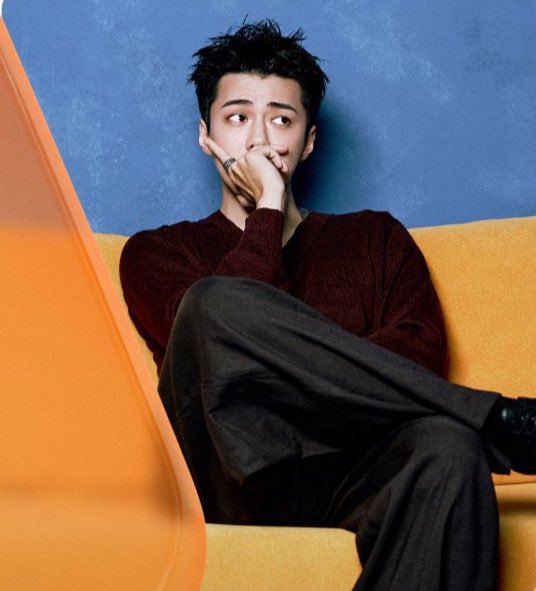 u_han94's tweet photo. watching Sehun release music that’s entirely his own as an artist. makes me tear up😭He’s more than capable of having a solo career&amp; I have no doubt that moment will come. If someone had told me we’d get Dear My Girl and the Fade in the same year, I would’ve never believed them https://t.co/AADtiH5E0g