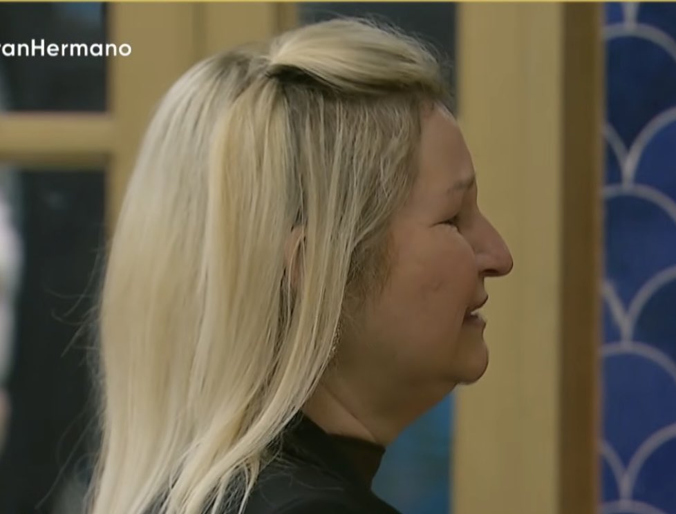 enzoxcxx's tweet photo. NO ME CONMUEVE NADA ESTE CONGELADOS 
además no se le entendió nada #GranHermano https://t.co/6Gqea3NeWo