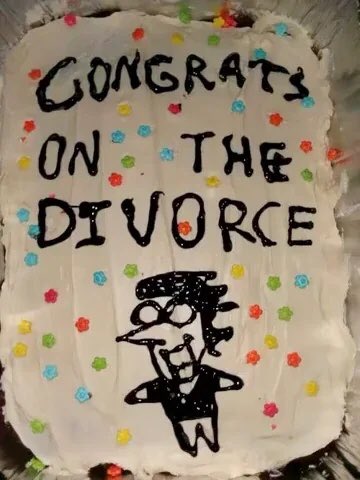MyBattlingCats's tweet photo. Miscarriage Among Us Cake son or Spamton Divorce Cake daughter. Which one did you choose? https://t.co/YPJ2niTJKl