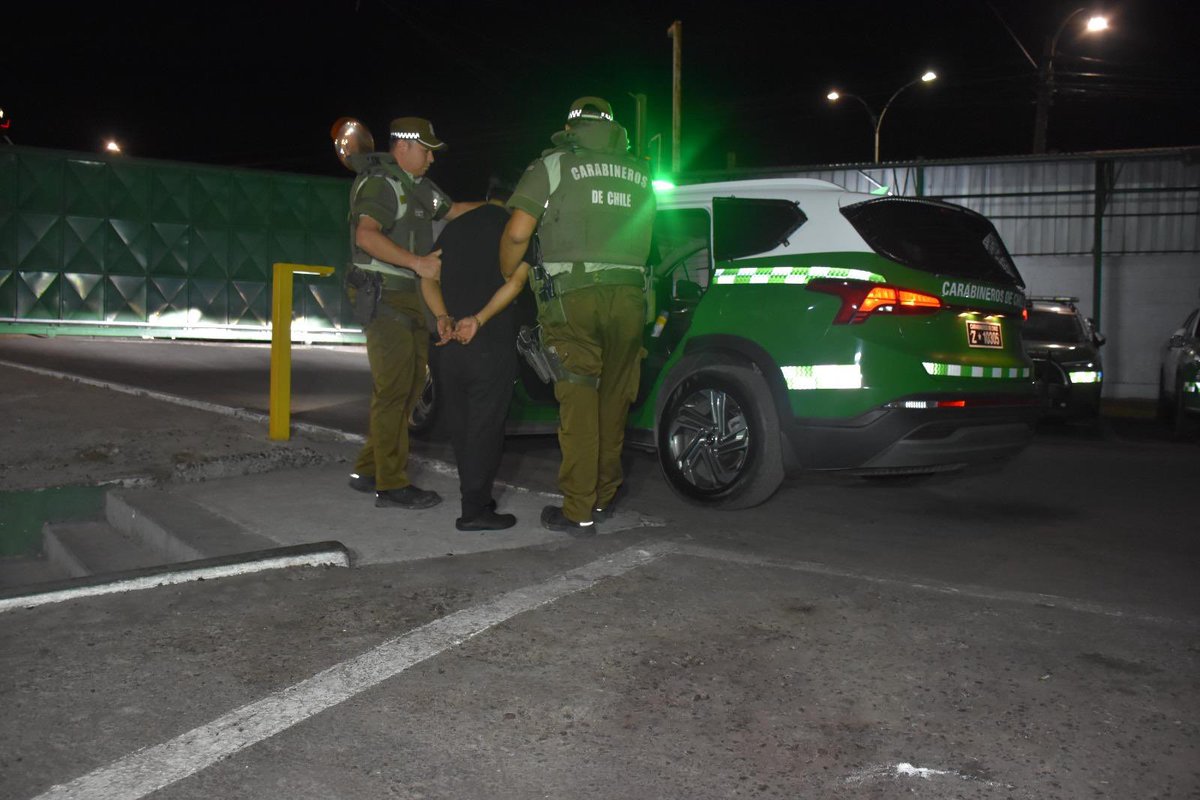 Carabineros Región de Tarapacá tweet media