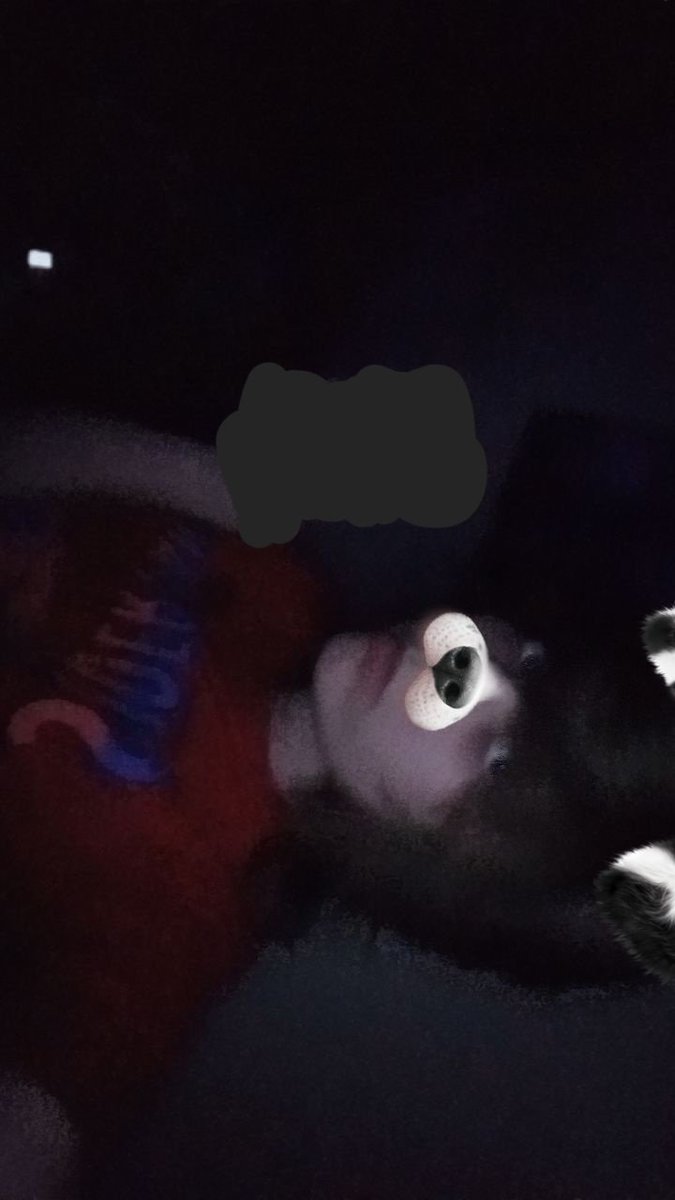 Littlelamb505's tweet photo. Posting these so I can delete them off my phone and embarrass myself on Twitter yay!!! https://t.co/EMaITU1Q4W