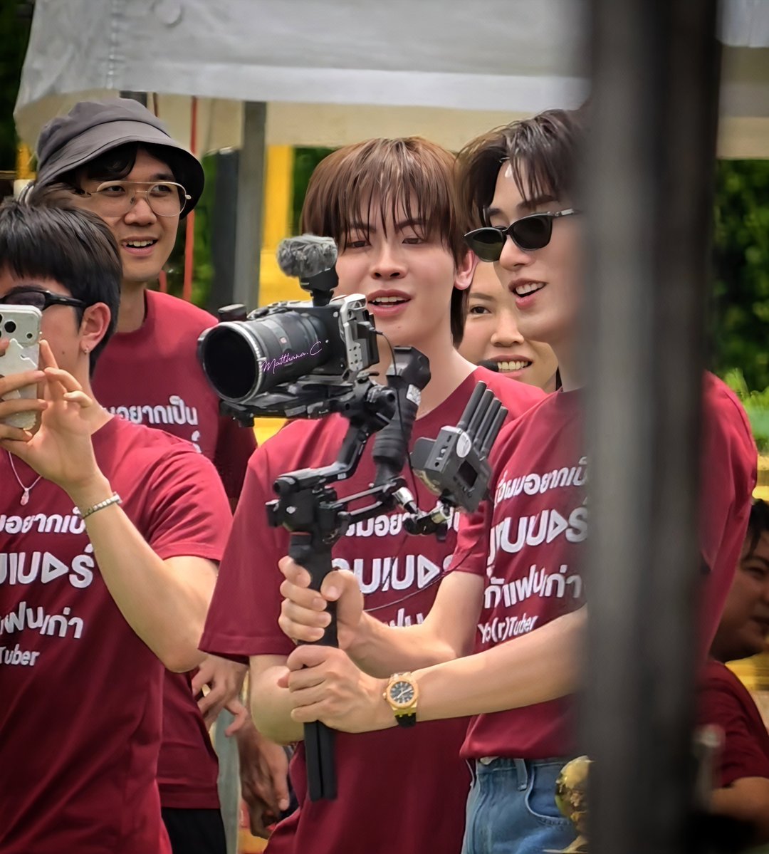 MATTHANA_C's tweet photo. .
.
......"ผมอยากเป็นส่วนหนึ่งในความสำเร็จของช่องคุณครับ"

INNKHUN SAY HI
#สวัสดีอินทัชชอบคุณ https://t.co/7Dmizs5wr4