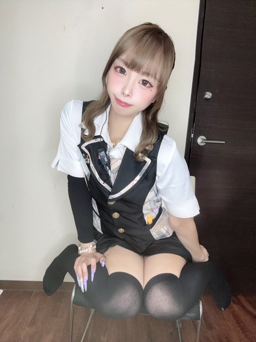 metrokomachi's tweet photo. おはよーさん(((o(*ﾟ▽ﾟ*)o)))💗

暑くて溶けそう🫠🫠 https://t.co/vcGzECMFMv