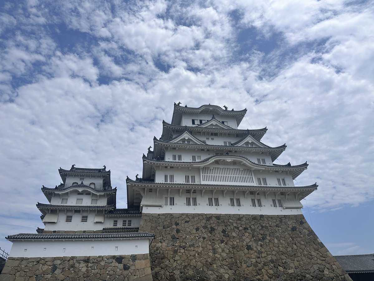 spacesonic13's tweet photo. 神戸の次は姫路
ということで姫路城 https://t.co/OpObnvoG8o