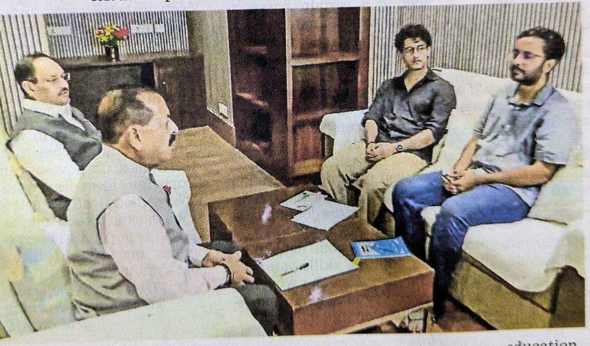 TheShajiThomas's tweet photo. "Seeing youngsters interact with Union Ministers can symbolize the openness and accessibility that democracy strives for, especially when such interactions are genuine and inclusive."
#democracy
#youngindia
#nationbuilding https://t.co/GXnvNAhAXI